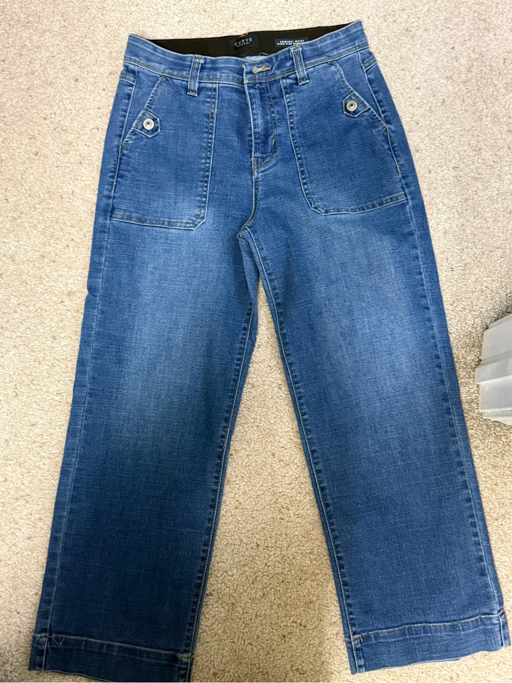 Women's Curve Straight Leg crop Denim Jeans with Front Patch Pockets